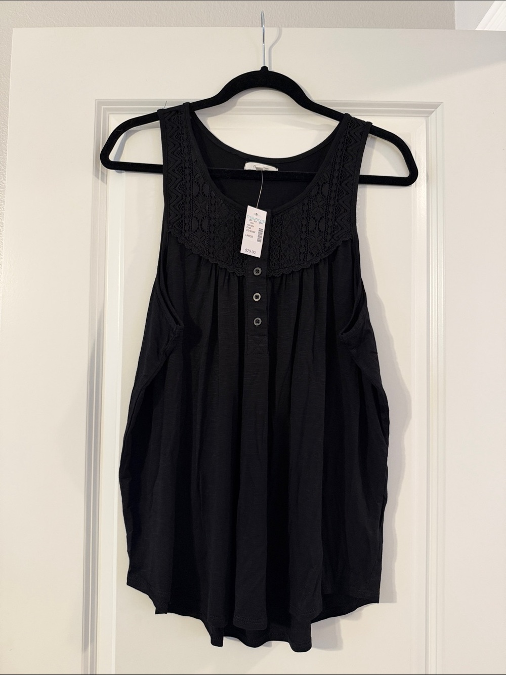 Maurices Black tank